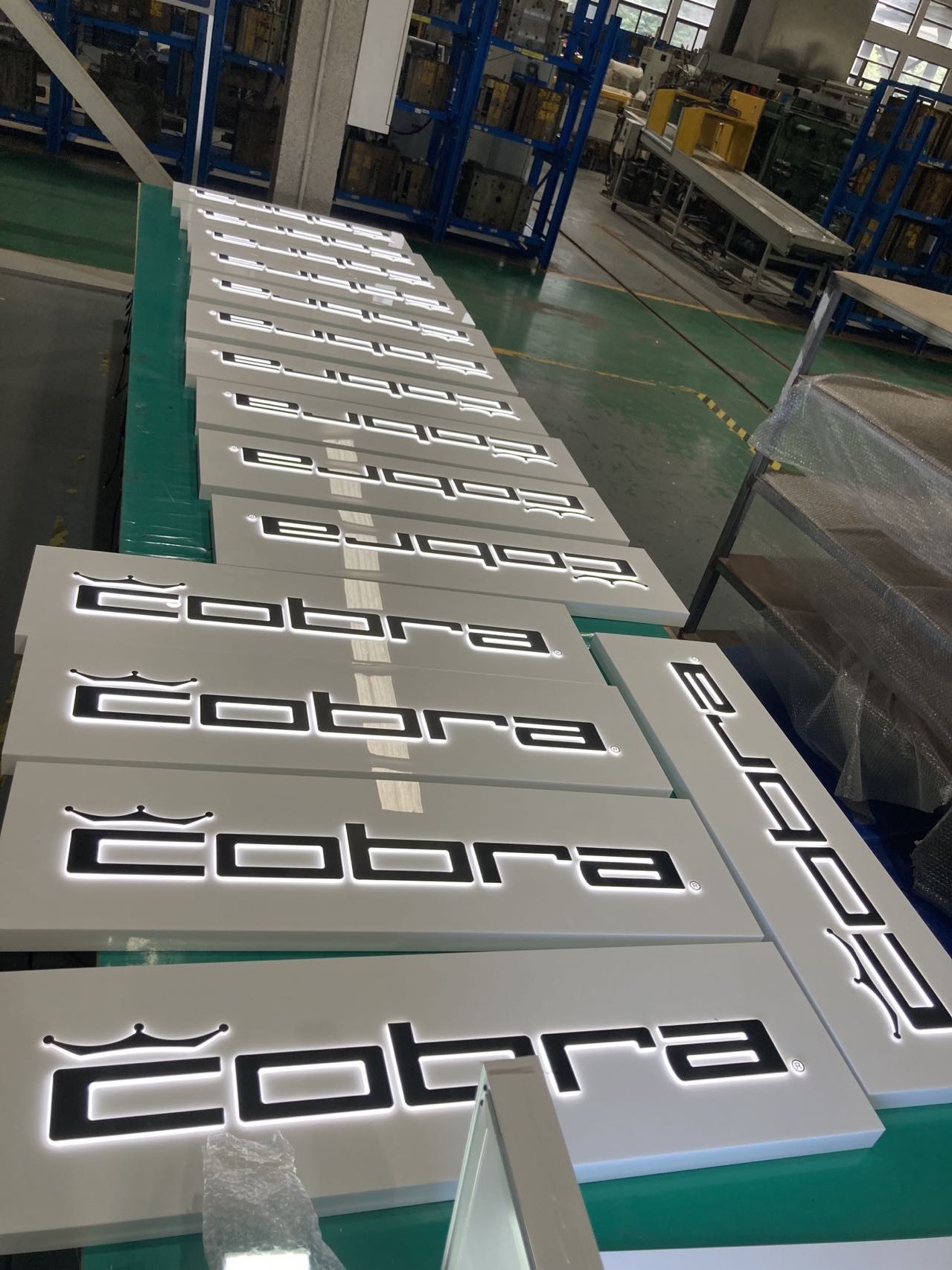 WechatIMG385 cobra sign